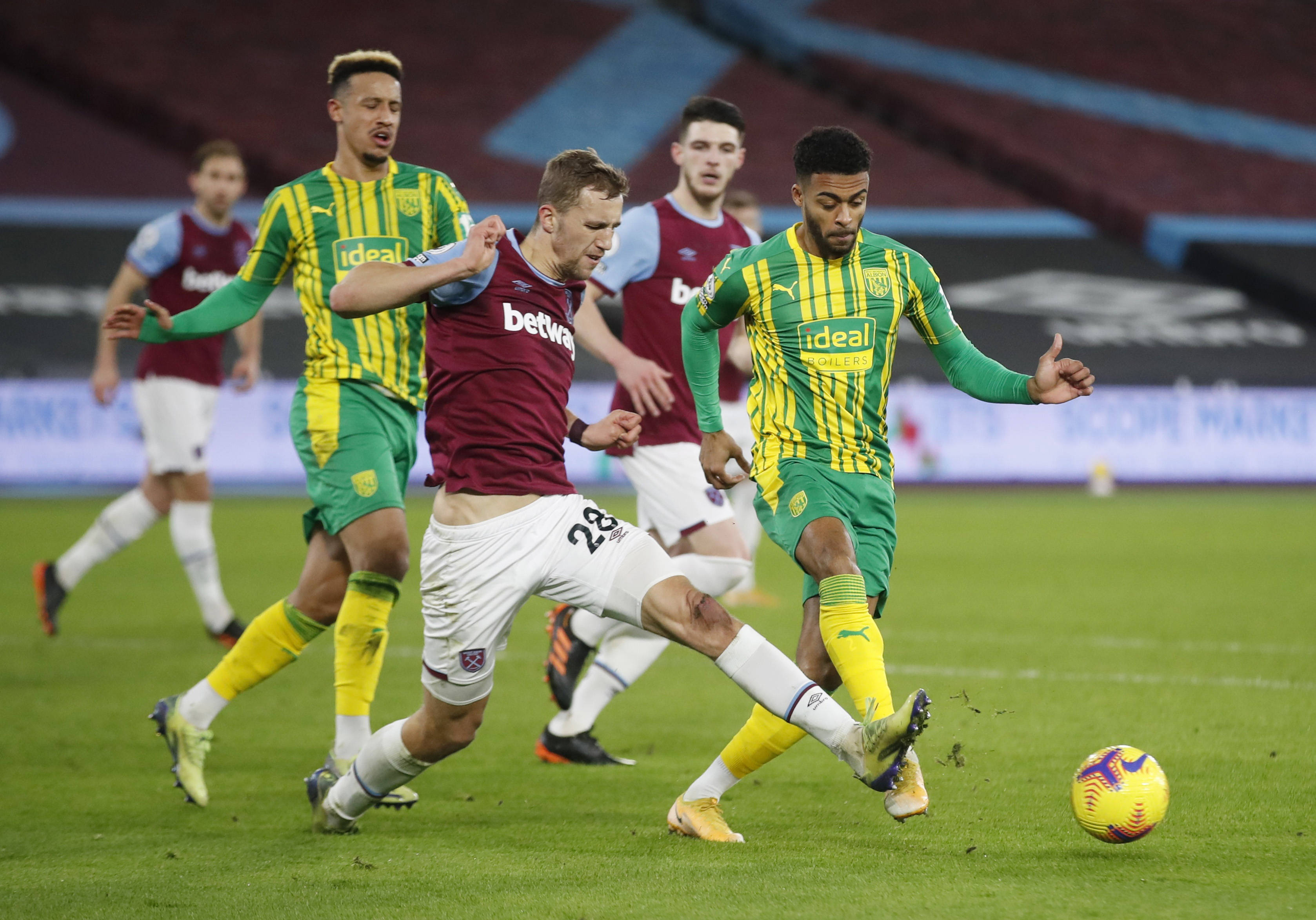 埃姆雷-詹出任隊長 團結合作為舟 球員成長為槳.